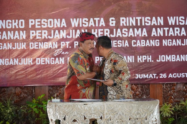 Perhutani KPH Jombang Bersama Pemkap Nganjuk Tandatangani MOU Wisata