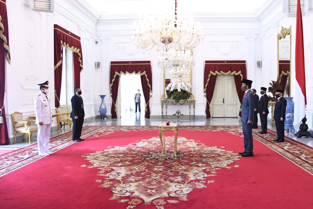 Pengambilan sumpah dan pelantikan kemudian digelar di Istana Negara