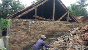 Gempa M4,2 Brebes Akibatkan Dua Puluh Tiga Rumah Rusak