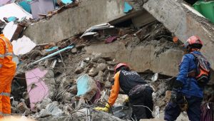 Sebanyak 73 Orang Meninggal Akibat Gempa M6,2 di Sulawesi Barat