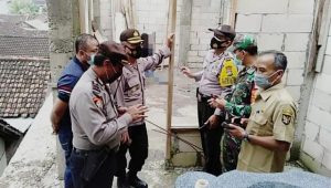 penjual roti gantung diri di kediri