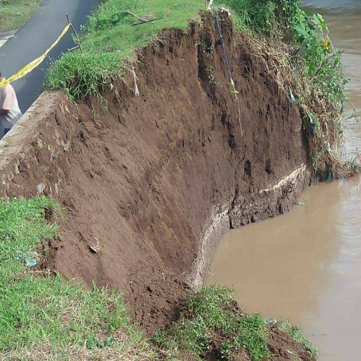 tanggul karobelah jombang