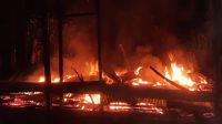 Ditinggal Pergi, Rumah Warga Aceh Timur Ludes Terbakar