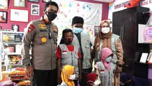 Mimpi Bocah Penderita Bocor Ginjal Ingin Berfoto Dengan Kapolda Aceh Terwujud