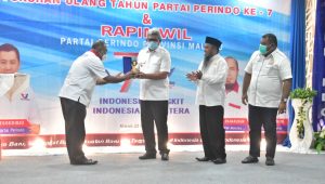 HUT Ke 7 Partai Perindo Beri Gelar Bupati Maluku Tenggara Bapak Toleransi
