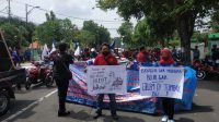 Tuntut Kenaikan Upah 10 Persen Tahun 2022, Buruh di Jombang Ancam Boikot Daerah