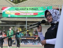 Bupati Jombang Buka Kejurprov Tenis Lapangan Yunior Master