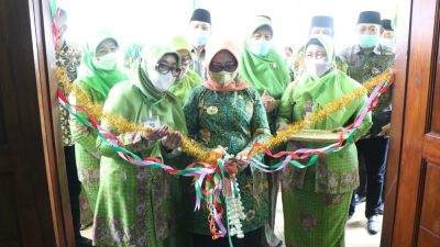 Bupati Jombang Resmikan Kantor PAC Muslimat NU Kecamatan Gudo
