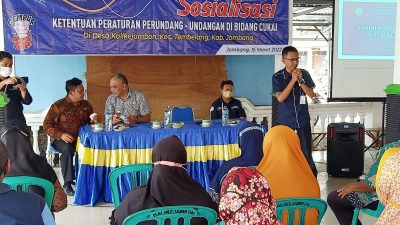 Sosialisasikan Ketentuan Peraturan Perundang-Undangan Bidang Cukai Dinas Kominfo Jombang di Desa Kalikejambon