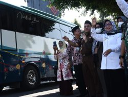 Bupati Jombang Berangkatkan 441 Jamaah Calon Haji