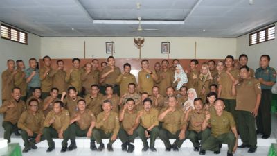 Kadivreg Jatim Amas Wijaya Berikan Pembinaan SDM ke Perhutani KPH Jombang