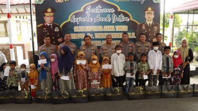 Kapolda Jatim Berikan Motivasi Tingkatkan Kinerja Saat Berkunjung ke Polres Jombang