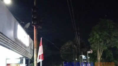 traffic light di jombang