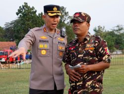 Kapolres Jombang Pimpin Apel Pengamanan Jombang Santri Bersholawat
