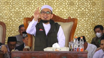 Milad 1 Dekade Metode Wafa, Ustad Adi Hidayat : Sukses Itu Mempelajari Al Qur’an