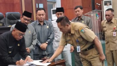 Paripurna DPRD Jombang, Semua Fraksi Setujui APBD Tahun 2024 Sebesar 2,8 Trilliun