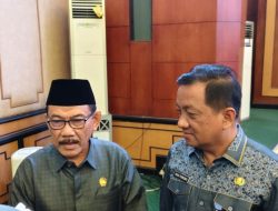 Pimpinan dan Fraksi DPRD Bahas Pengunduran Sugiat dari Pj Bupati Jombang