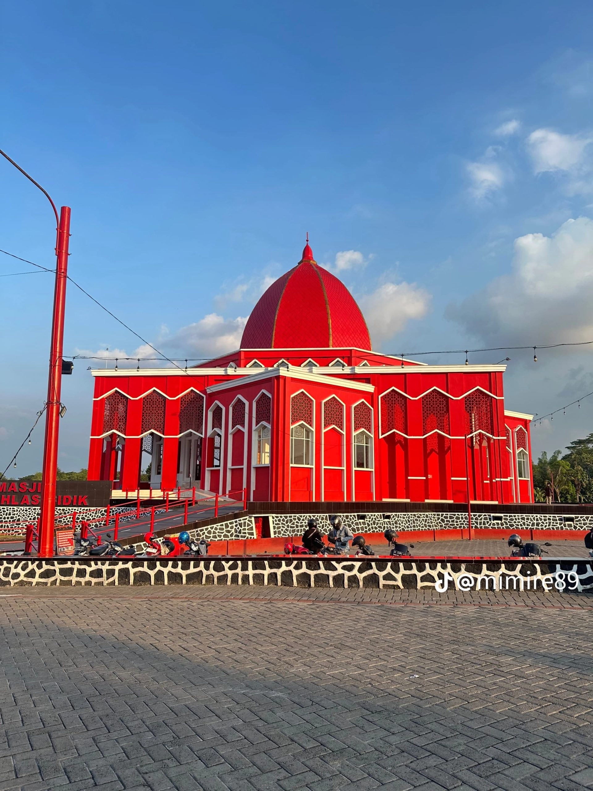 masjid merah pandaan