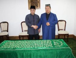 Air Mata Megawati di Makam Imam Bukhari di Samarkand Uzbekistan