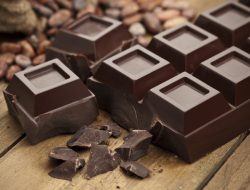 Manfaat Cokelat dan Tips Aman Mengonsumsinya