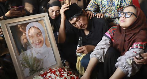 Marissa Haque meninggal dunia