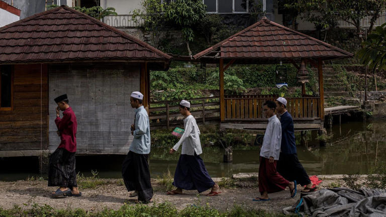 Dua kematian pelajar