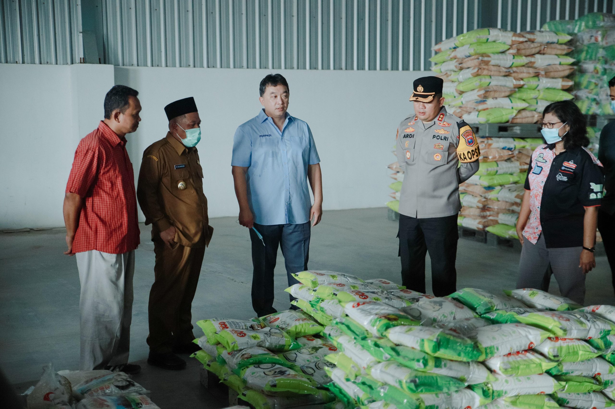 operasi pasar