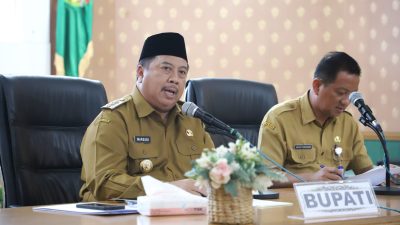 Rapat Dinas Perdana, Bupati Jombang Warsubi Tekankan Target Kerja dan Sinergitas Antar OPD