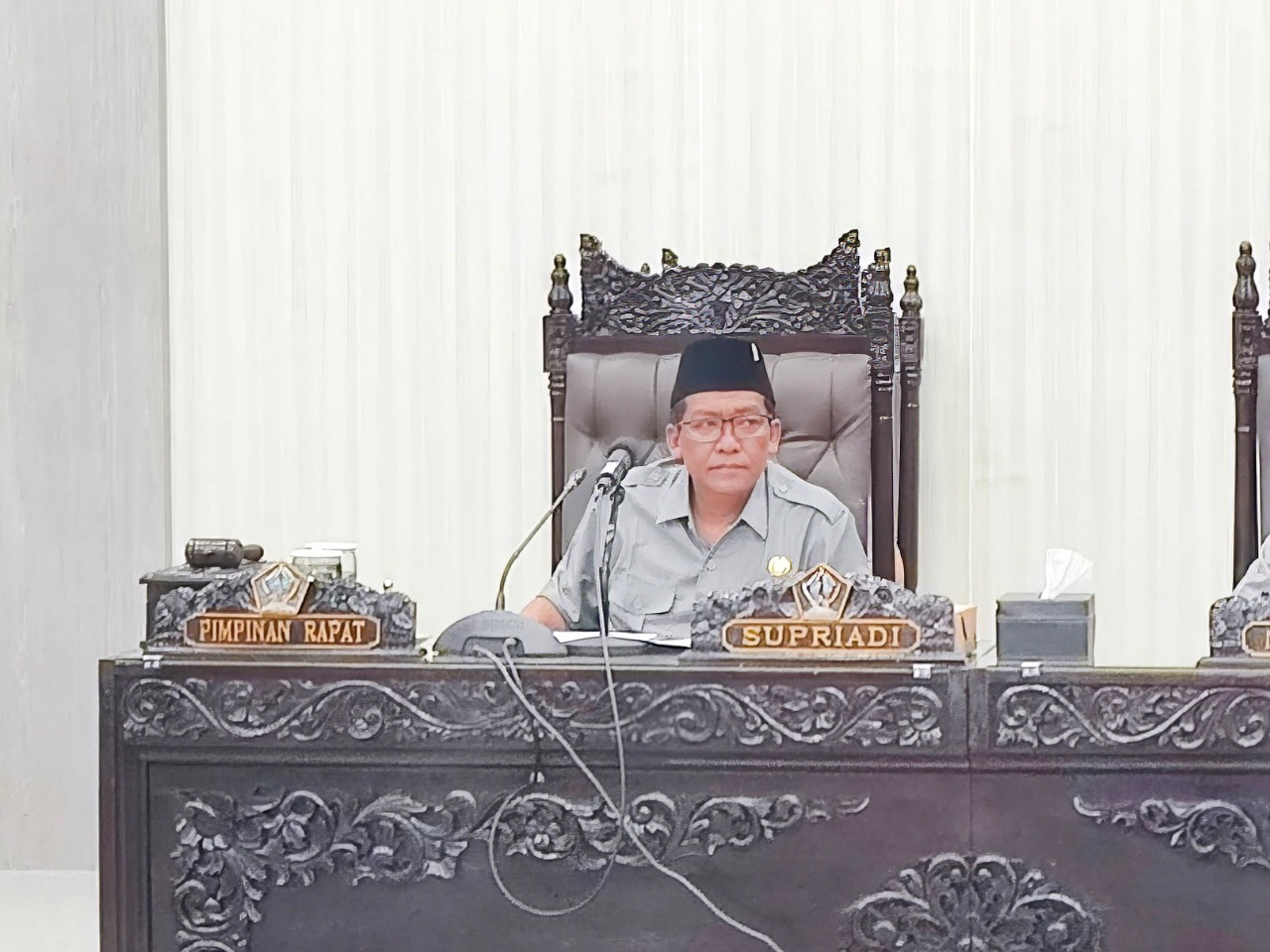 ketua dprd kabupaten blitar