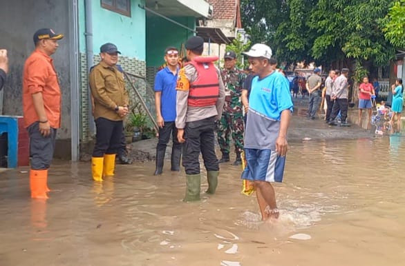 banjir mojoagung