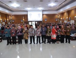 Bupati Jombang Warsubi Apresiasi 109 PNS yang Purna Tugas
