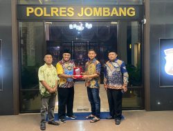 GAMKI Jombang Bersilaturahmi dengan Wakapolres, Gagas Strategi Partisipasi Pemuda Kristen di Era Digital.