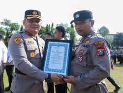 Kapolres Jombang Berikan Penghargaan 17 PNPP Berprestasi