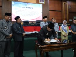 DPRD Jombang Sahkan Raperda BPR Bank Jombang Jadi Perda