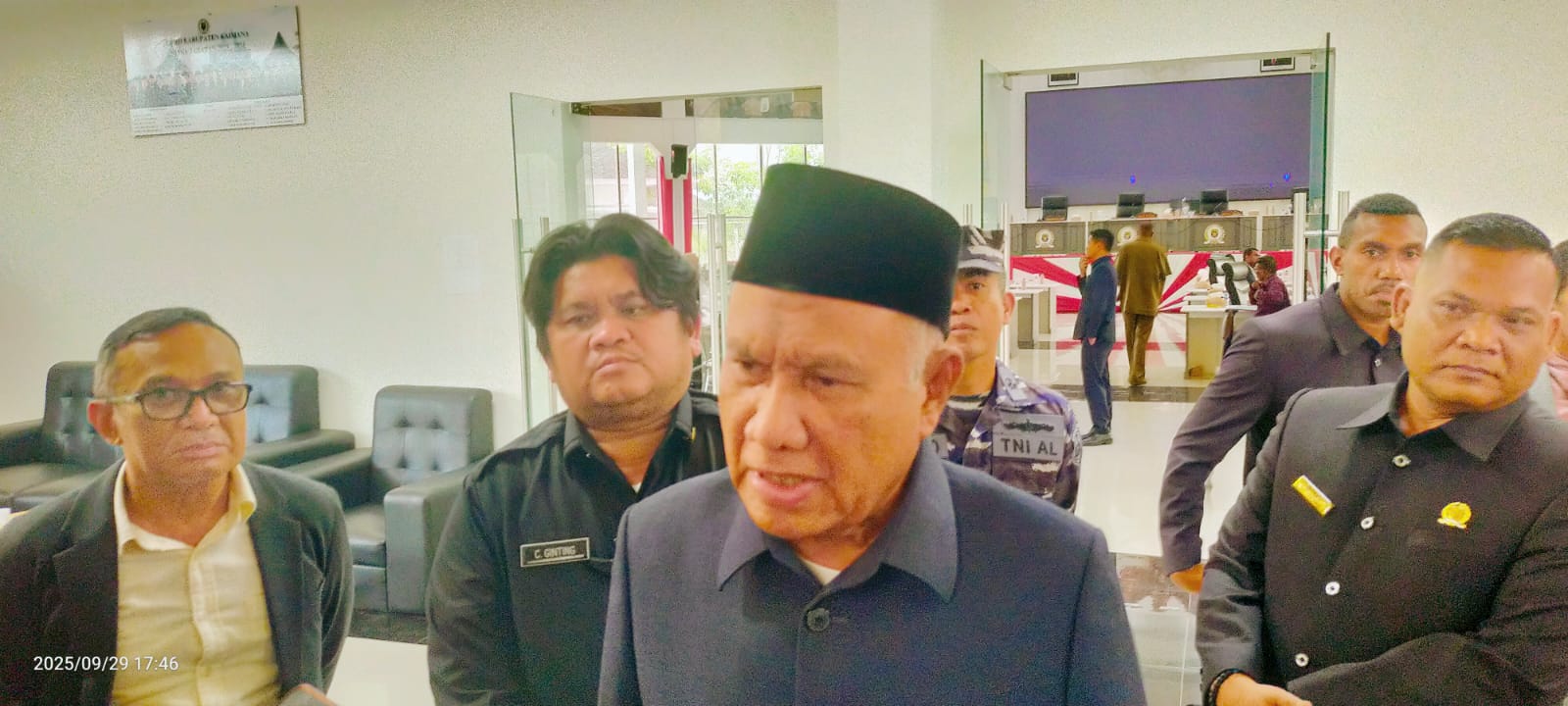bupati kaimana hasan achmad