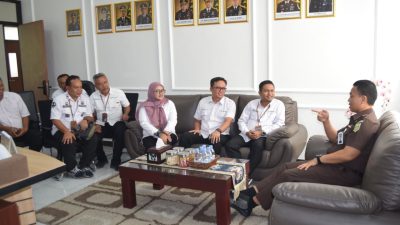 kejaksaan negeri lamongan