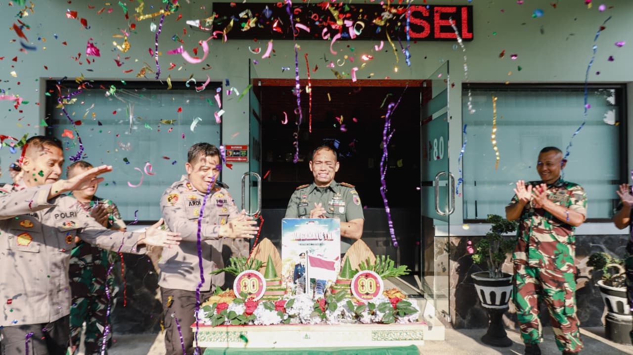 hut tni ke 80