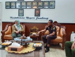 Perhutani Bersama Kejari Jombang Teken MoU Pengawasan dan Konsultasi Datun