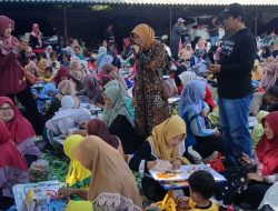 Peringatan Hari Batik Nasional, Jombang Adakan Lomba Membatik Ibu dan Anak
