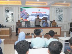 Cegah Kenakalan Remaja, Kapolres Berikan Arahan Pelajar SMK PGRI 1 Jombang