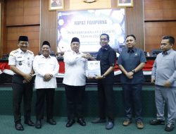 Bupati Warsubi Sampaikan LKPJ 2025 Dalam Paripurna DPRD Jombang