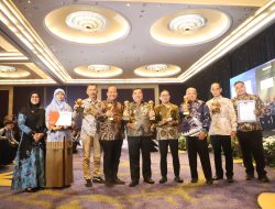 Perumda Air Minum Tirta Kencana Jombang Kembali Raih Penghargaan TOP CEO BUMD 2026