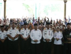 Bupati Jombang Warsubi Silahturahmi Dengan Ribuan Guru TPQ