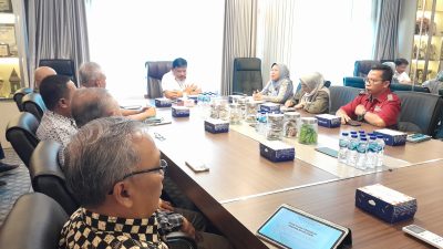 Perhutani Bersama CDK Wilayah Nganjuk dan PLMDH Nganjuk Melaksanakan Audien dengan Bupati Nganjuk